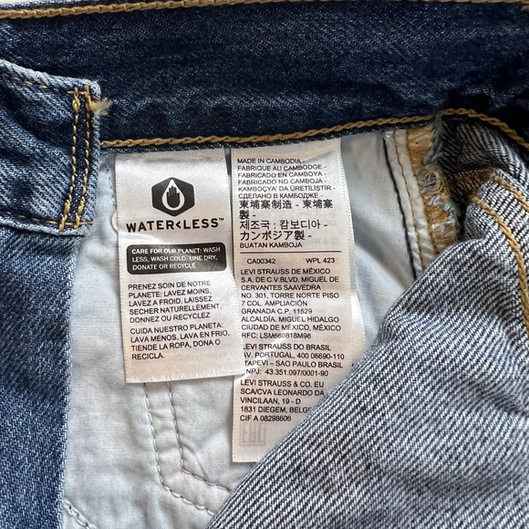 Levi's Premium Women 80s Mom Zip Fly High Rise Tapered Leg Jeans 26x30 Blue NWT - Picture 13 of 15